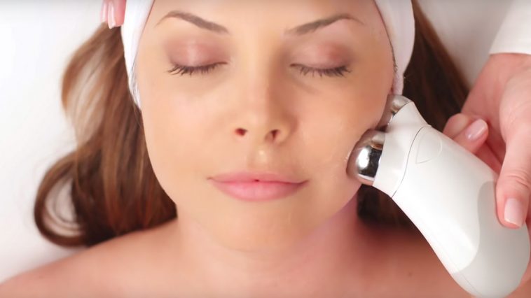 NuFace Trinity Facial Trainer